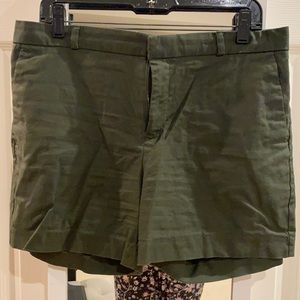 BR shorts olive green